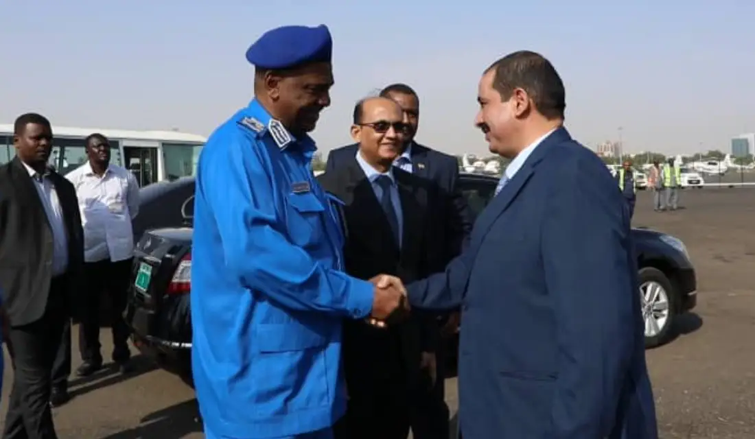 وزير الداخلية يصل إلى جمهورية السودان في زيارة رسمية