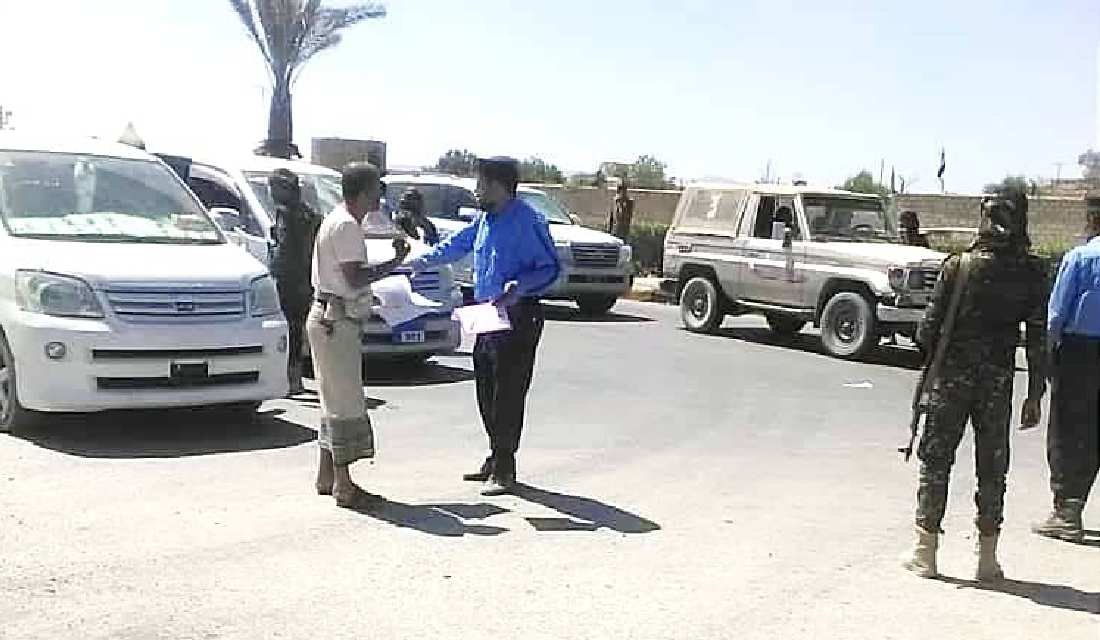 شرطة السير بمحافظة مأرب تنفذ حملة مرورية لضبط المخالفين لقواعد وأنظمة السير